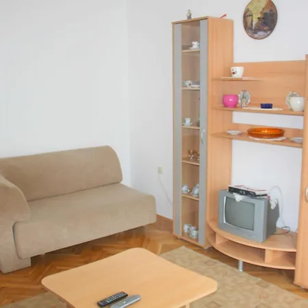 Spacious With Sea View And Balcony *