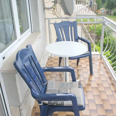 Spacious With Sea View And Balcony